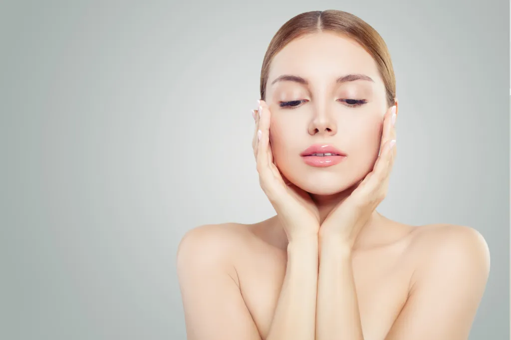 Cirugía de perfil facial para mentón, pómulos y mejillas